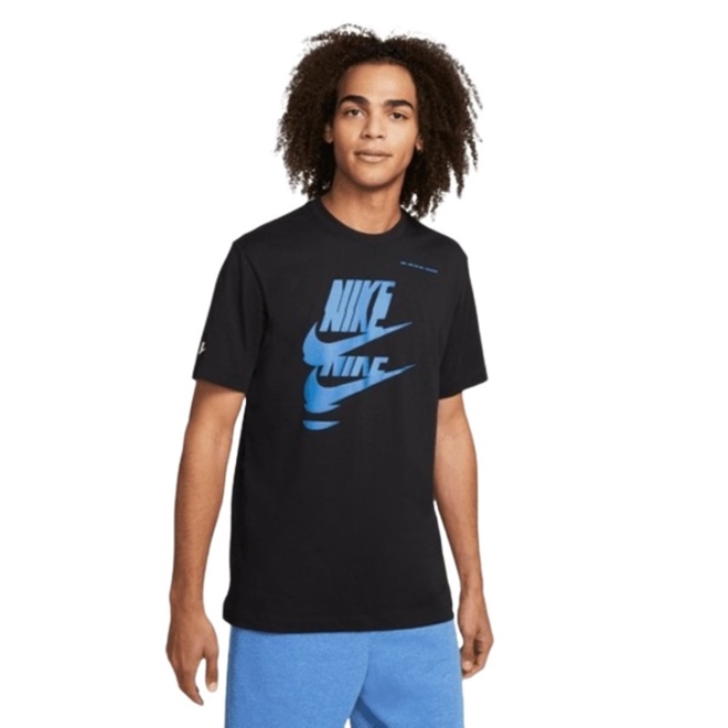 Camiseta Nike Sportswear Sport Essentials+ Masculina