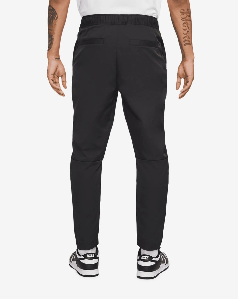Calça Moletom Nike Club Woven Taper Leg Pant Masculina