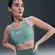 Top Nike Swoosh Médio Suporte Feminino