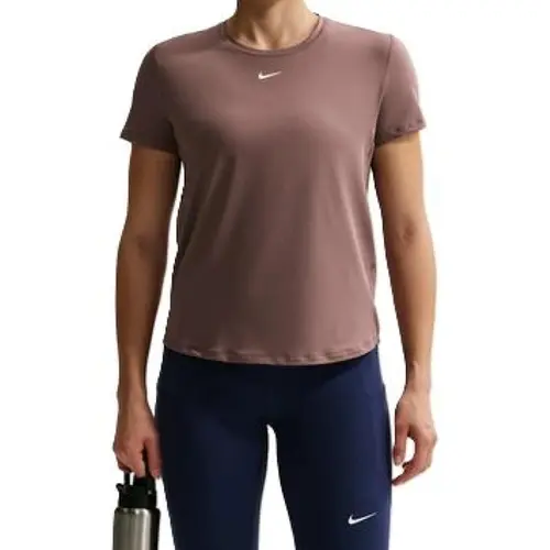 Camiseta Nike Dri-FIT One Classic Feminina