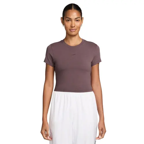 Camiseta Nike Sportswear Chill Knit Feminina