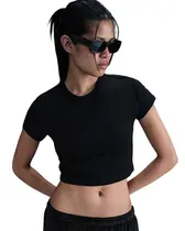 Camiseta Nike Sportswear Chill Knit Feminina