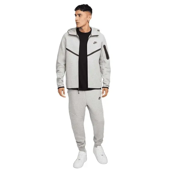 Jaqueta Nike Tech Fleece Masculina com Capuz – Estilo Moderno e