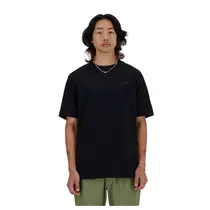 Camiseta New Balance Loose Fit Small Logo Masculina