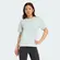 Camiseta Adidas Essentials de Algodão Logo Pequeno Feminina