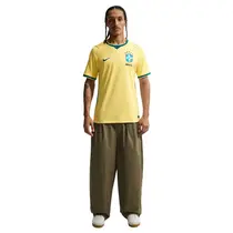 Camisa Nike Brasil Uniforme 1 2026/27 Torcedor Pro Masculina